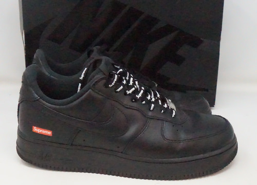 Taglia nike x supreme - x,
