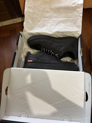 Nike supreme air - x,