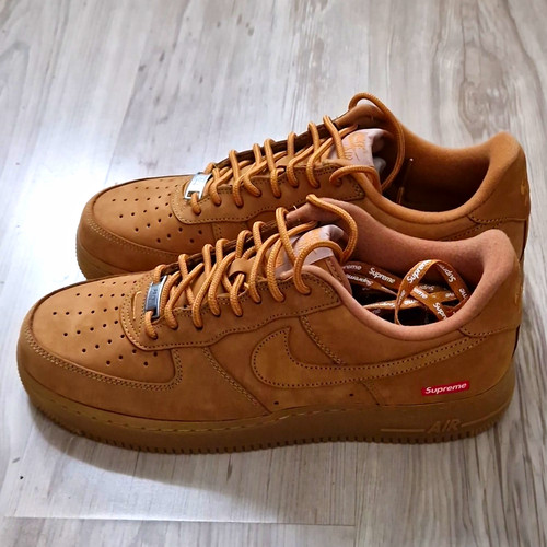 Nike supreme air force - x,